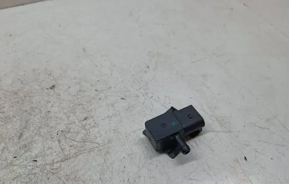 BMW 3 E90 E91 Exhaust gas pressure sensor 7805152