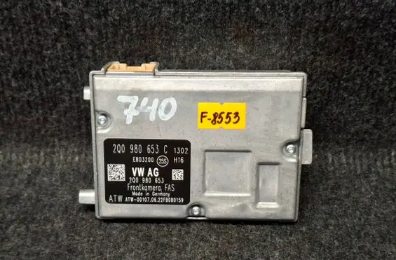 Volkswagen Taigo Windshield/windscreen camera 2Q0980653C 2Q0980653