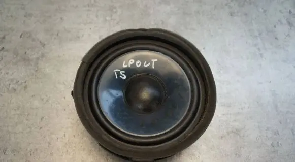 Mitsubishi Outlander Front door speaker 8720A011