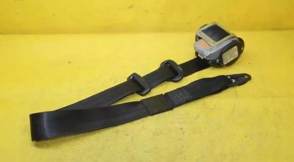Audi A8 S8 D3 4E Front seatbelt