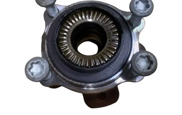 BMW 7 G11 G12 Rear wheel ball bearing 6899175 33406899175