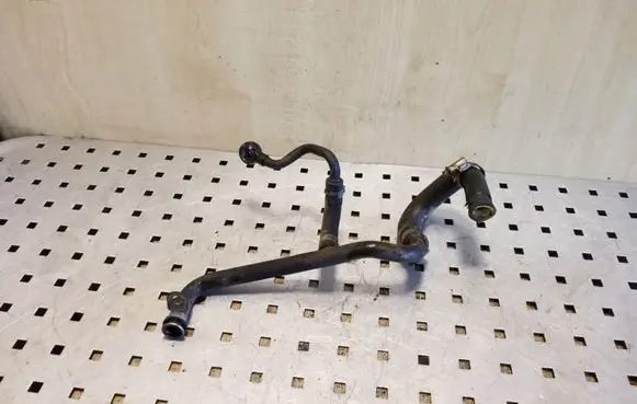 Volvo XC70 Engine coolant pipe/hose