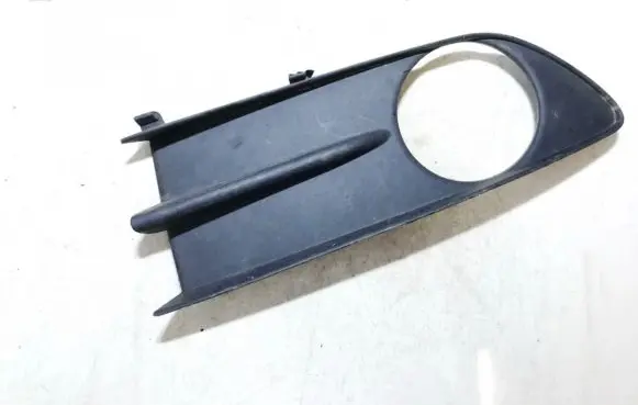 Renault Laguna II Front bumper lower grill 000009745