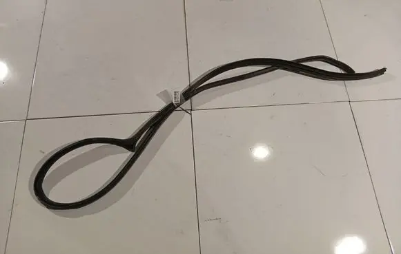 Hyundai i30 Rubber seal front coupe door
