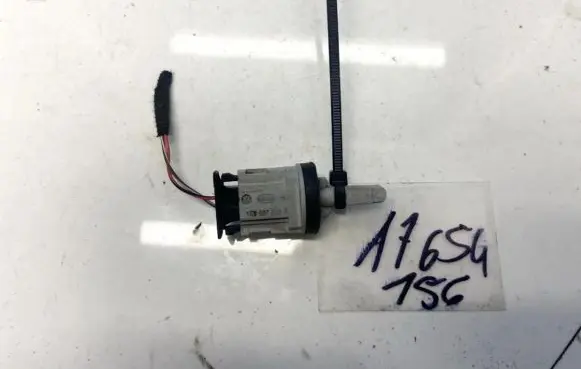 Volkswagen PASSAT B5 Interior temperature sensor 1k0907543 090506