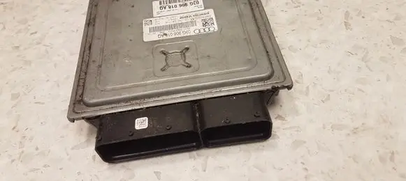 Audi A4 S4 B7 8E 8H Engine control unit/module 03G906018AQ 5WP45549AF