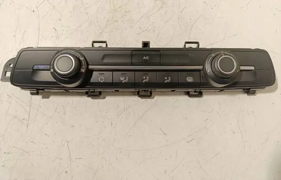 Peugeot Expert Climate control unit 98081722ZD 35250501 20161227