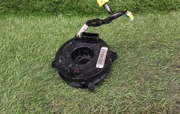 Buick Encore I Airbag slip ring squib (SRS ring) 13589257