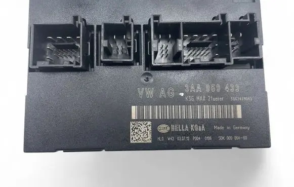 Volkswagen PASSAT B7 Other control units/modules 3AA959433