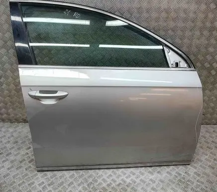 Volkswagen PASSAT B7 Front door 3AA831056