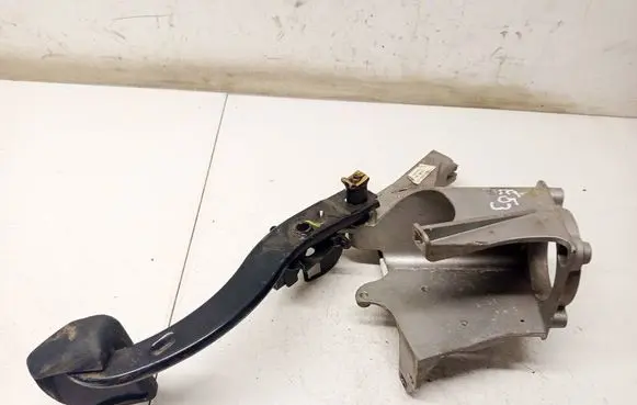 BMW X5 E53 Brake pedal FHL02001101 1165696