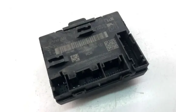 Volkswagen PASSAT B8 Other control units/modules 5Q0959592E