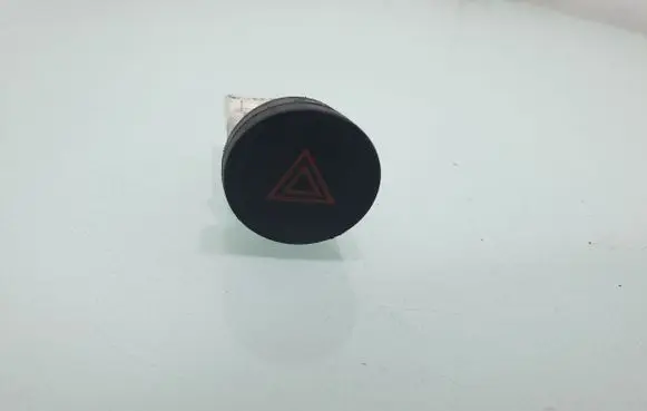 Nissan Navara D40 Hazard light switch
