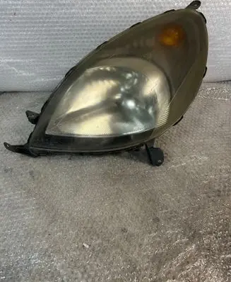 Toyota Yaris Verso Headlight/headlamp 52025
