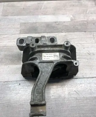 Volkswagen Golf Sportsvan Engine mount bracket 5Q0199262BJ X44TAEZG311400S 29102014