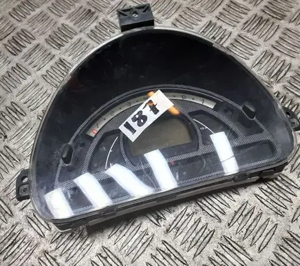 Citroen C2 Speedometer (instrument cluster) P9652008080G00 216755968 NS0167687L
