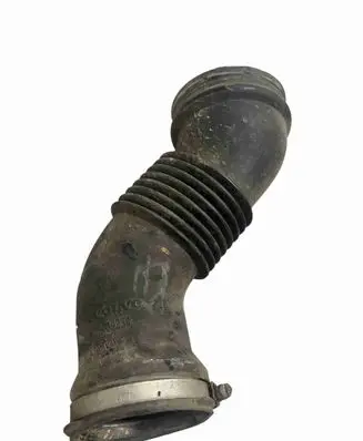 Air intake hose/pipe