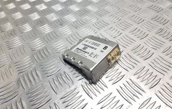 Mercedes-Benz E C207 W207 Windshield/windscreen camera A0009050438 A0009055000 28400951223