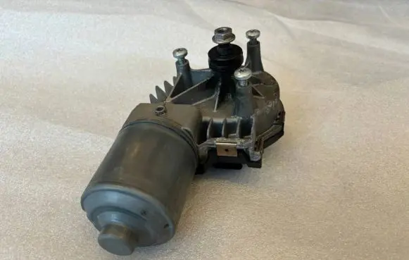 Mercedes-Benz E W212 Wiper motor 1397220564 092115446035