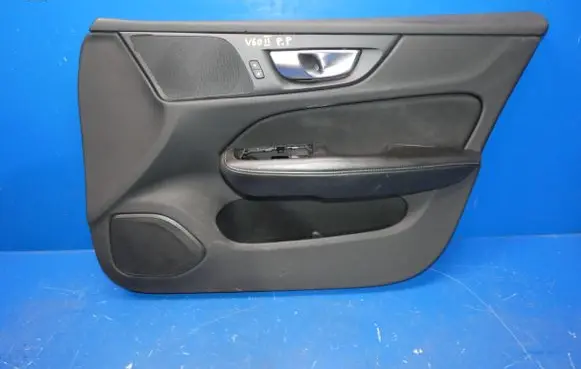 Volvo V60 Front door card panel trim