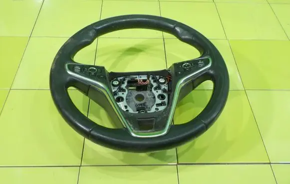 Opel Insignia A Steering wheel 22992758 XP15