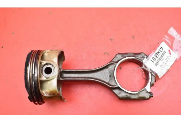 BMW 7 F01 F02 F03 F04 Piston 7843237