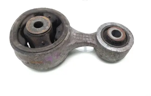 Honda CR-V Engine mount bracket 089007