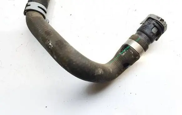 Volvo V40 Engine coolant pipe/hose 31319146