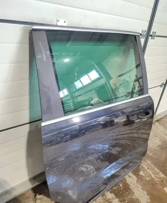 Seat Alhambra (Mk2) Side sliding door 