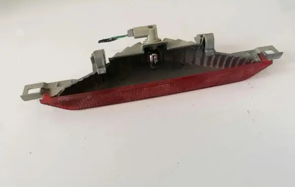 Toyota Avensis Verso Third/center stoplight