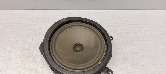 Audi A4 S4 B6 8E 8H Front door speaker 8P0035411