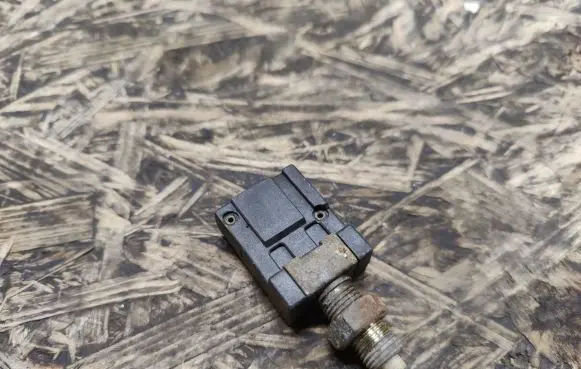 Nissan 240ZX, 280ZX, 300ZX Sensor