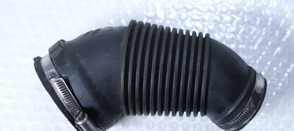 Audi A6 S6 C6 4F Air intake hose/pipe 4F0129615G