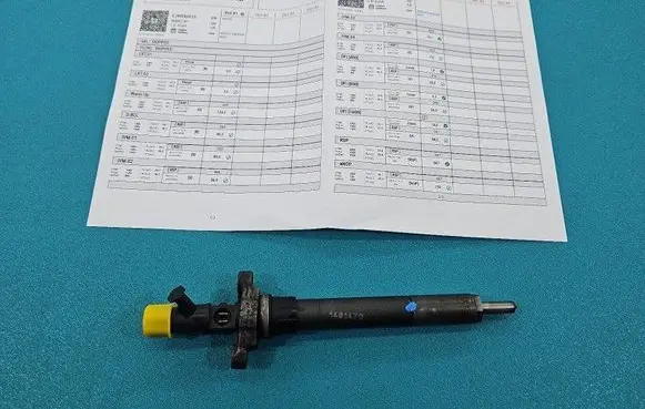 Fuel injector