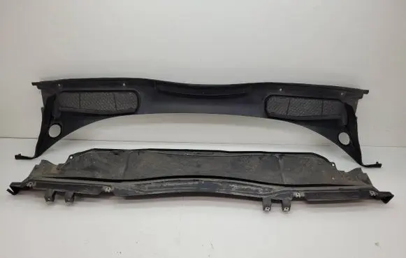 Ford Transit - Tourneo Connect Wiper trim 
