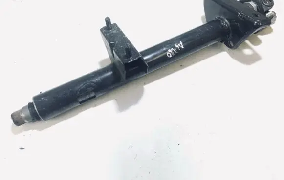Mercedes-Benz A W168 Steering wheel axle c1160720 c116-0720