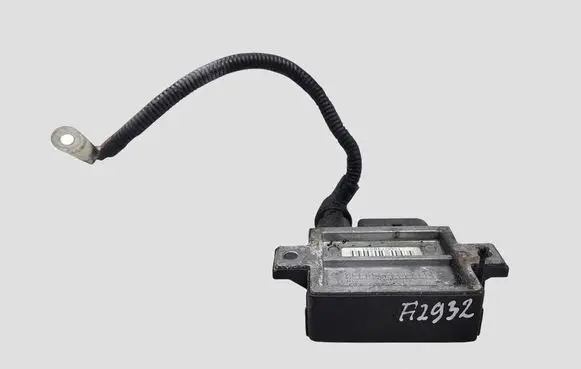 BMW 3 E90 E91 Glow plug pre-heat relay 779800007 1000748551 0522120102