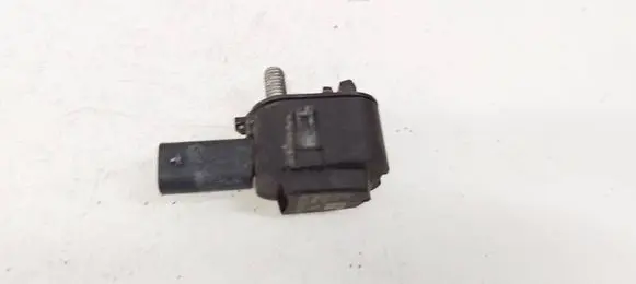 BMW 5 F10 F11 Airbag deployment crash/impact sensor 6577922417801