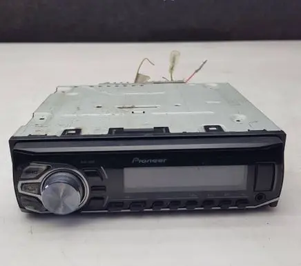 Mercedes-Benz Sprinter W906 Radio/CD/DVD/GPS head unit 10R040449 MLKA183550EW MVH16OUI