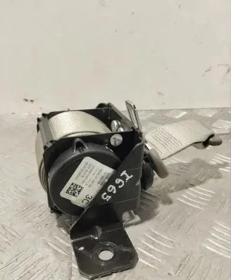 Chrysler Pacifica Front seatbelt P6EB022D2AB