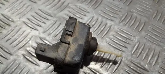 Audi A4 S4 B5 8D Headlight level adjustment motor 0307852315