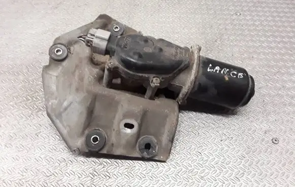 Mitsubishi Lancer Wiper motor 