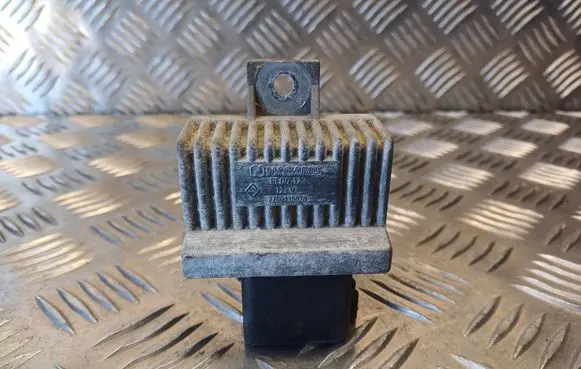 Renault Scenic II - Grand scenic II Glow plug pre-heat relay 7700115078