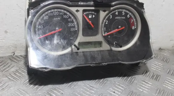 Nissan Note (E11) Speedometer (instrument cluster) 9U00D