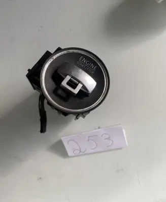 Volkswagen PASSAT B7 Ignition lock 3C0905843AE