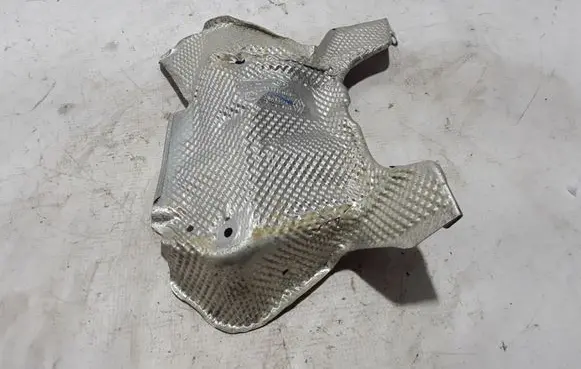 Renault Clio V Exhaust heat shield 483821317R