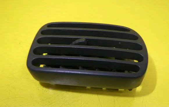 Renault Megane I Dashboard side air vent grill/cover trim 223867