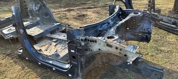 Mercedes-Benz EQB Front side member TM24117