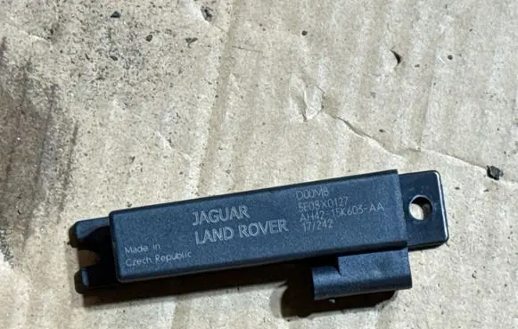 Land Rover Range Rover Velar Keyless system antenna AH4215K603AA