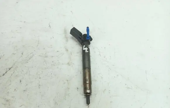 Mercedes-Benz E W213 Fuel injector A6540700087 0445118009